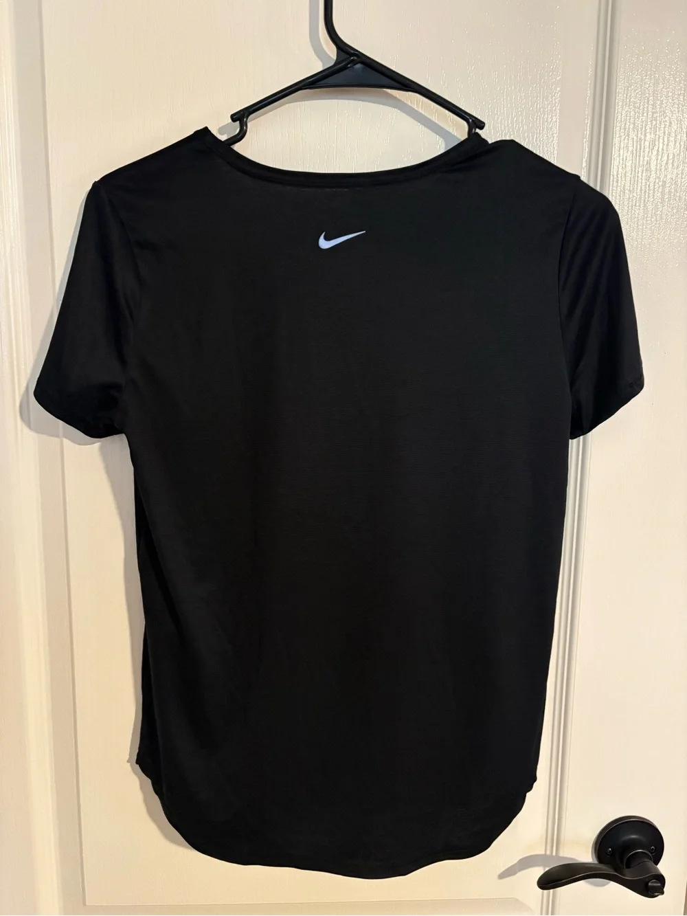Nike Women's Black 'Just Do It' Logo Tee